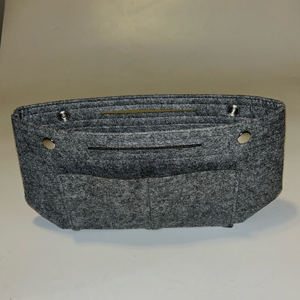 Felt insert organizer shaper for medium classic flap bag Gray